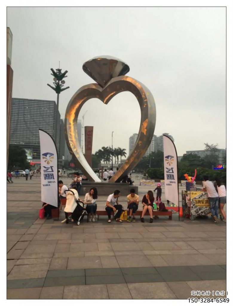 戒指雕塑廠家，公園廣場小品，不銹鋼鏡面戒指雕塑