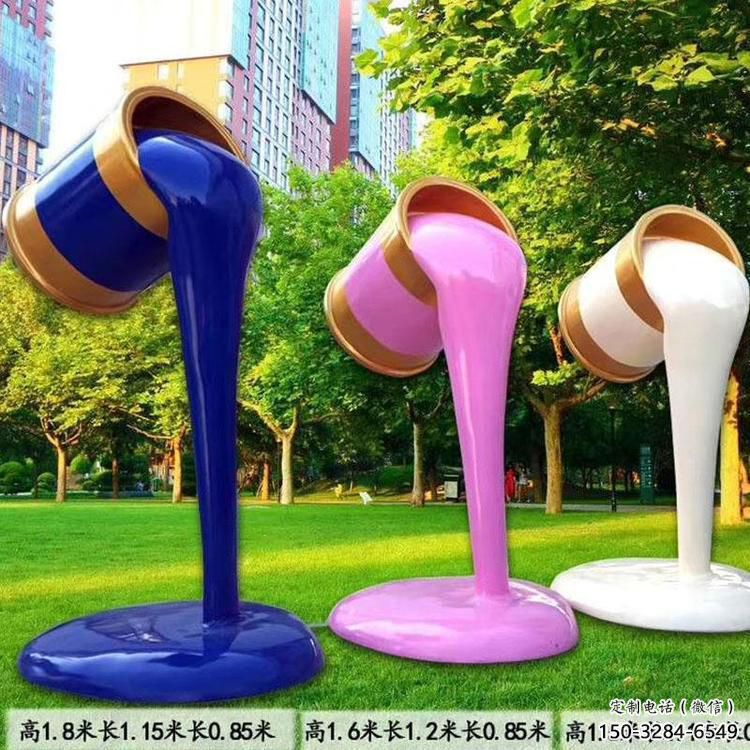 城市油漆桶雕塑 風(fēng)景區(qū)彩繪雕塑 抽象擺件