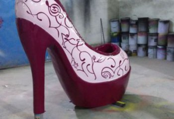 店門口高跟鞋雕塑 創(chuàng)意動漫雕塑 仿真擺件生產(chǎn)制作