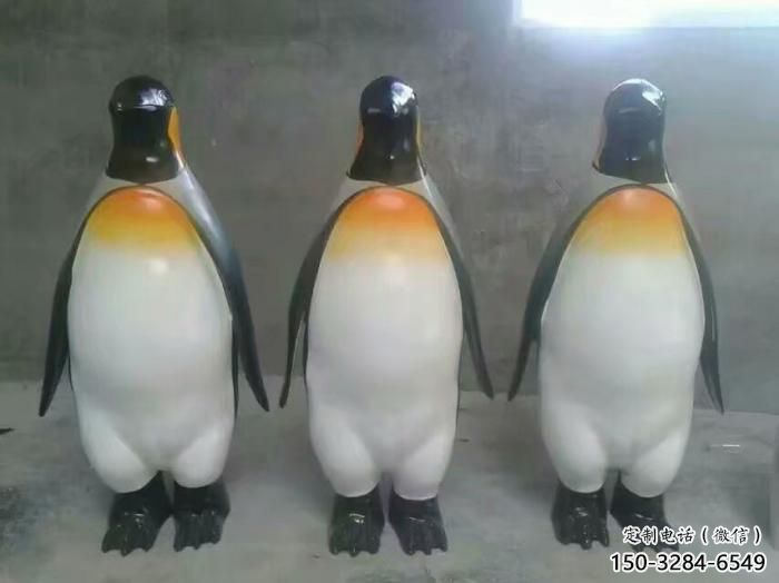 彩繪玻璃鋼企鵝雕塑 仿真動物雕塑 步行街擺件