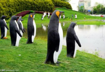 玻璃鋼創(chuàng)意企鵝雕塑 步行街店門口雕塑 動物小品