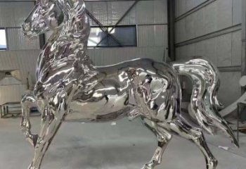 不銹鋼奔馬雕塑，城市動(dòng)物擺件，大型奔馬雕塑