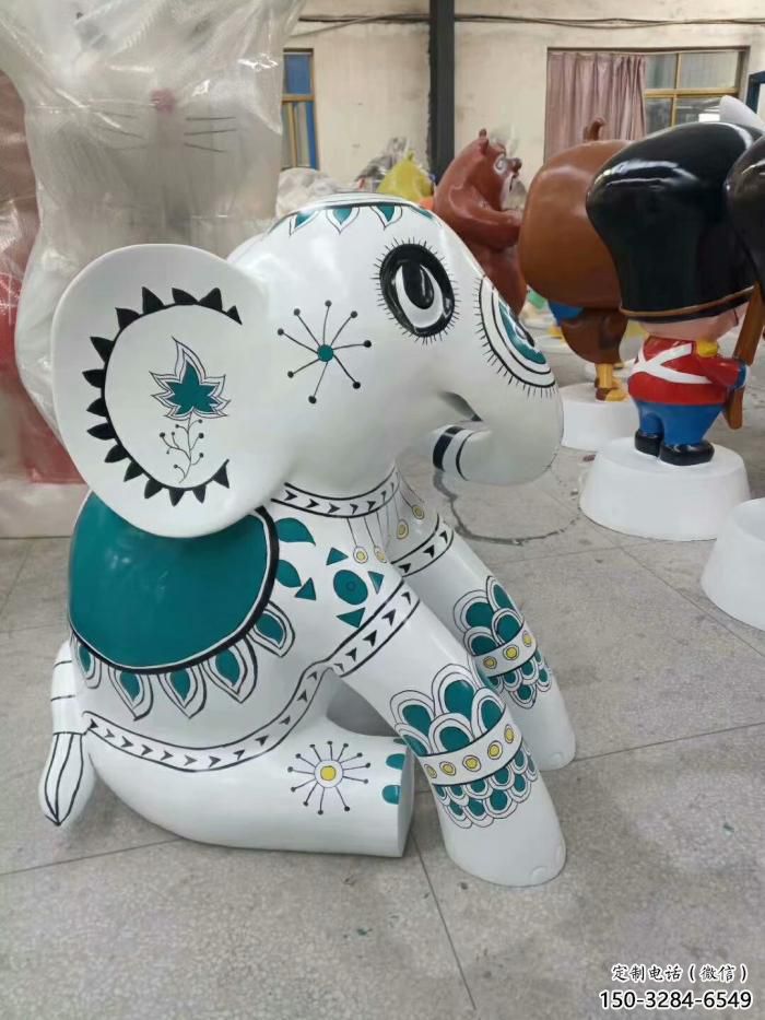 庭院小象雕塑，動物主題，仿木工藝