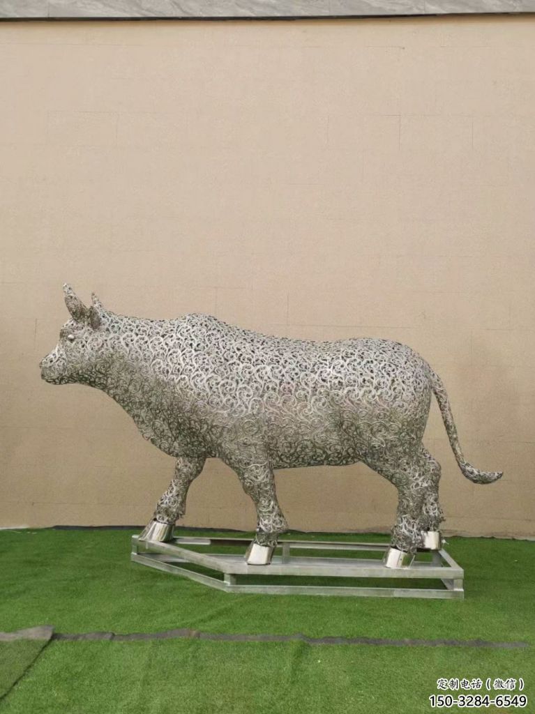 售樓部小牛雕塑，家禽小品，鏤空工藝