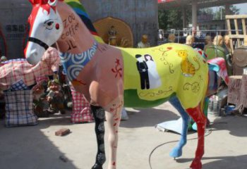 庭院小馬雕塑廠家，現(xiàn)代小品，彩繪工藝