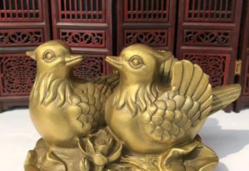 仿真鴛鴦雕塑 酒店公園雕塑 風景區(qū)擺件