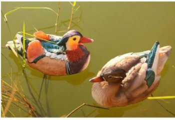 商場(chǎng)鴛鴦雕塑 仿真雕塑 店門(mén)口小品