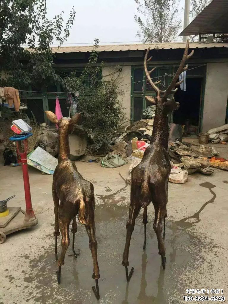 庭院馴鹿雕塑，鍍金歐式雕塑，網(wǎng)格形式