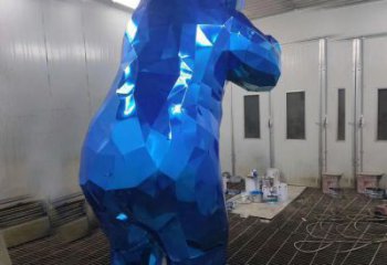 售樓部狗熊雕塑，噴砂發光雕塑，彩繪題材