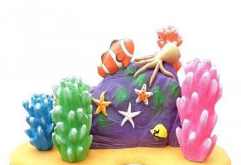 步行街珊瑚雕塑，鑄銅農耕雕塑，彩繪方式