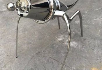 城市蝗蟲雕塑，鏡面昆蟲雕塑，鏡面效果