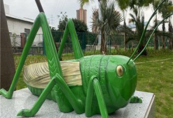 園林蝗蟲雕塑，噴漆運動雕塑，彩繪形式