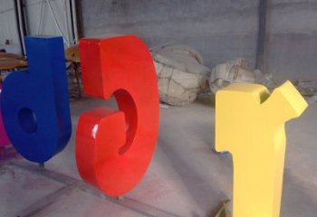 售樓部字母雕塑，噴砂發光雕塑，彩繪題材