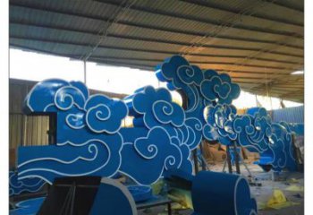 景區(qū)云朵雕塑，鍍金歐式雕塑，鐵藝材質(zhì)