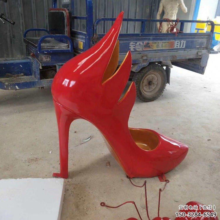 創意高跟鞋雕塑 啞光景觀小品 公園雕塑