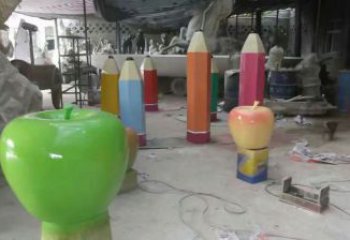 別墅區(qū)鉛筆雕塑 大型別墅區(qū)擺件 剪影雕塑