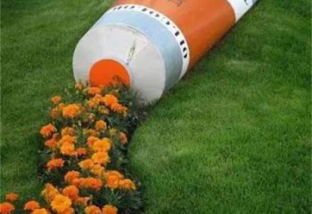 幾何牙膏雕塑 風景區雕塑 彩繪工藝擺件