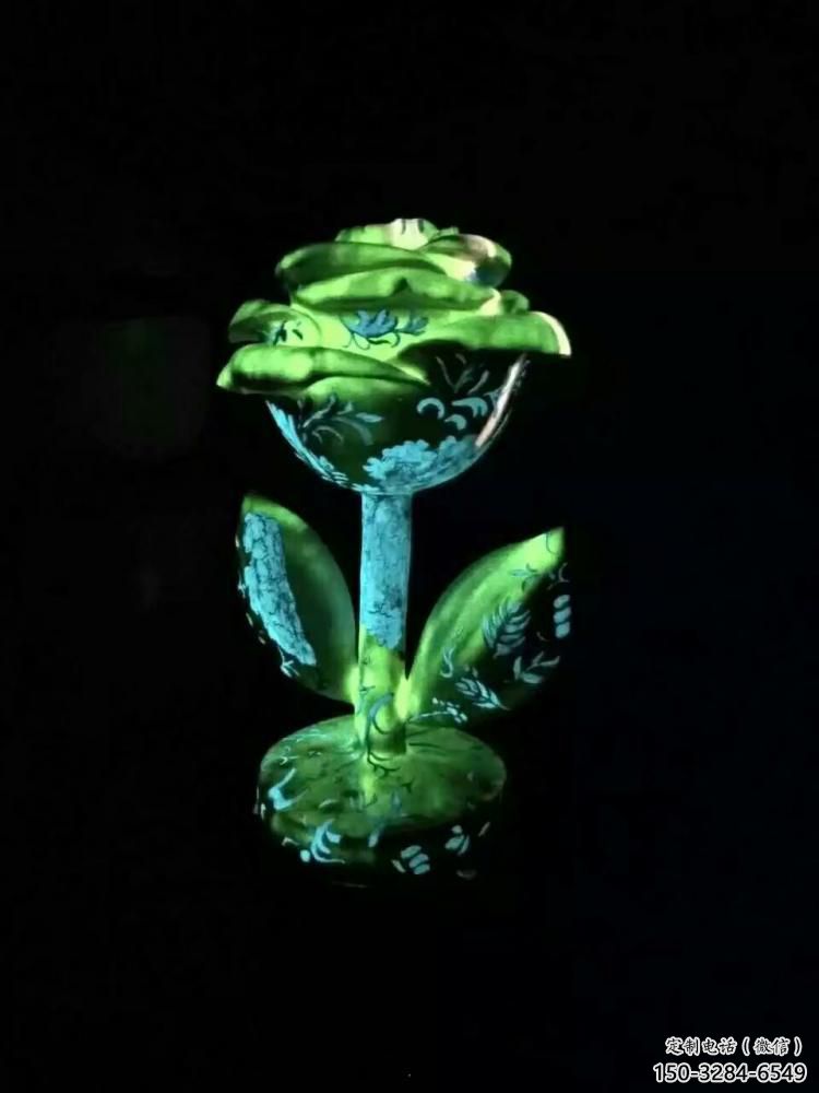 酒店玫瑰雕塑 景觀美陳花朵雕塑 現(xiàn)代雕塑