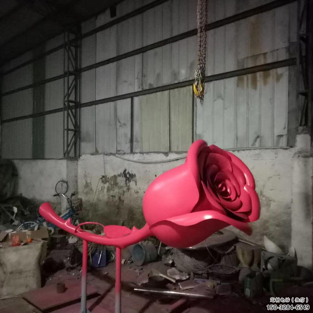商業(yè)街玫瑰雕塑 烤漆擺件 彩繪雕塑