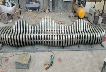 戶(hù)外凳子雕塑 噴漆景觀(guān)小品 燈光雕塑