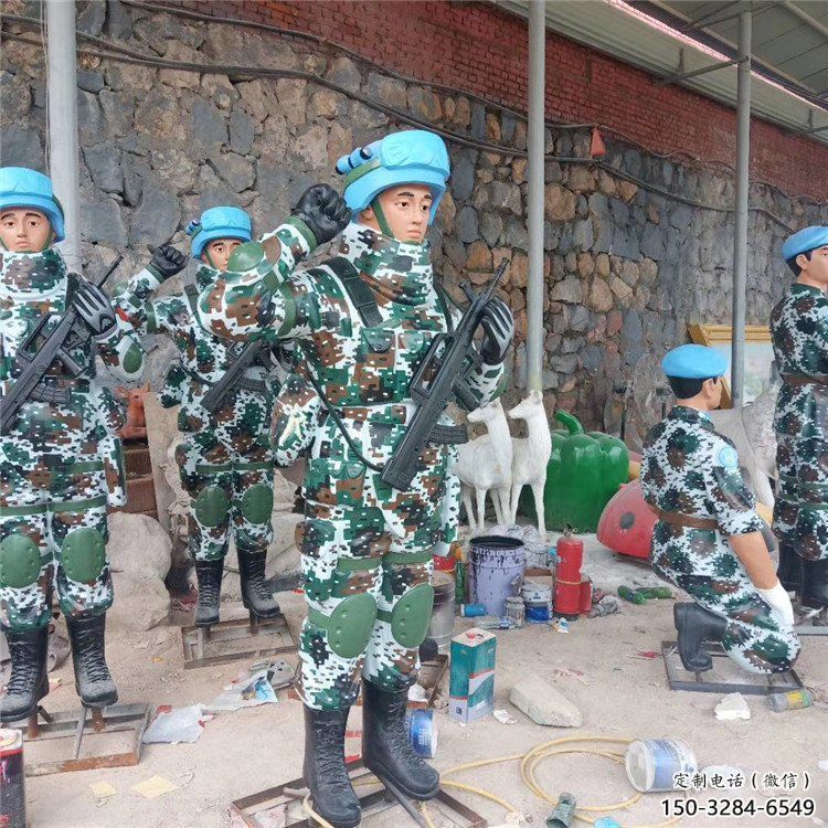 室內(nèi)交警雕塑 仿真景觀士兵雕塑 大型軍人雕塑