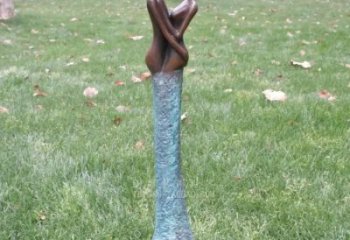 仿古愛情雕塑 彩繪親吻雕塑 現(xiàn)代戀人雕塑