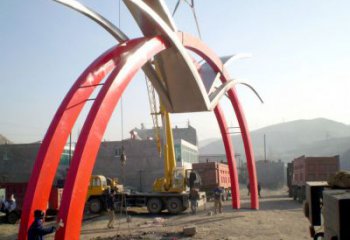 街頭大門雕塑 大型別墅區雕塑 鋼管拱門雕塑