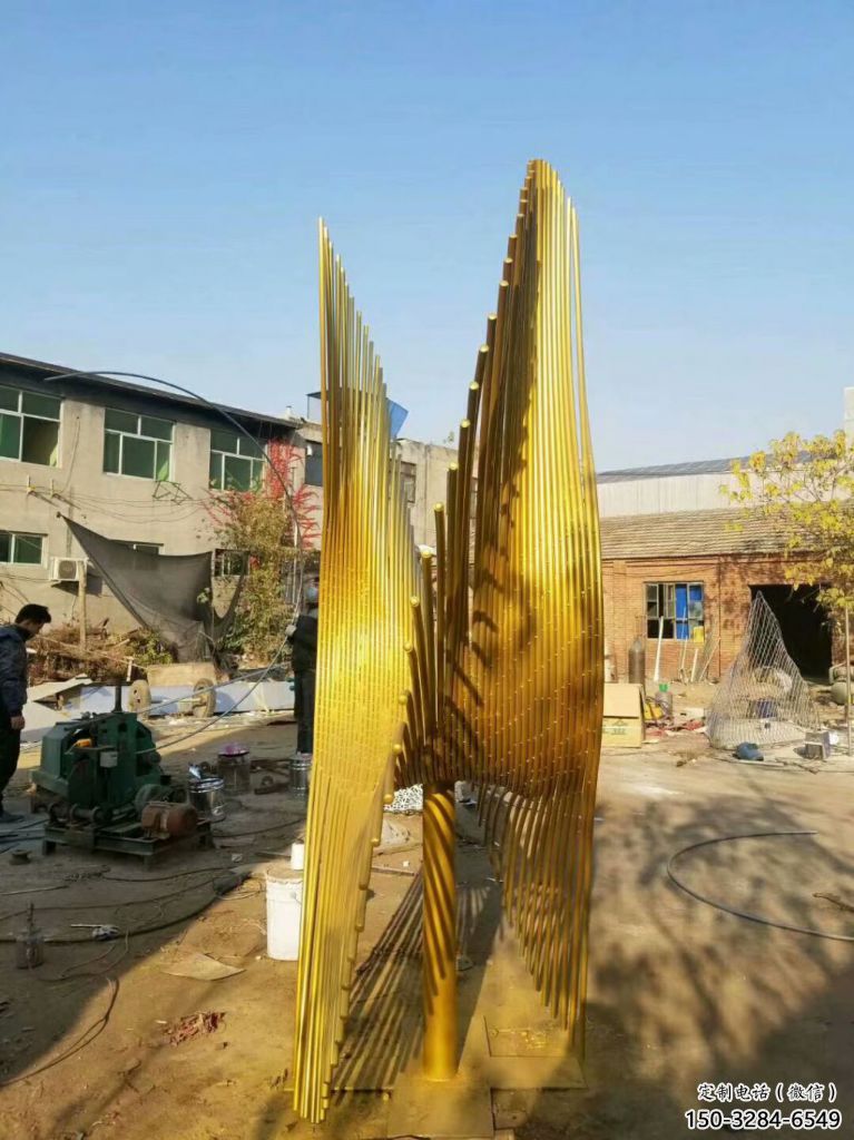 房地產(chǎn)鳳尾雕塑 現(xiàn)代展翅造型 幾何雕塑