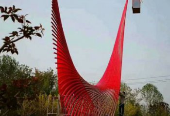 烤漆鳳尾雕塑 鋼管展翅造型 室內(nèi)雕塑