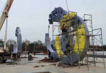 村口月牙雕塑 啞光雕塑 公園月亮牙雕塑