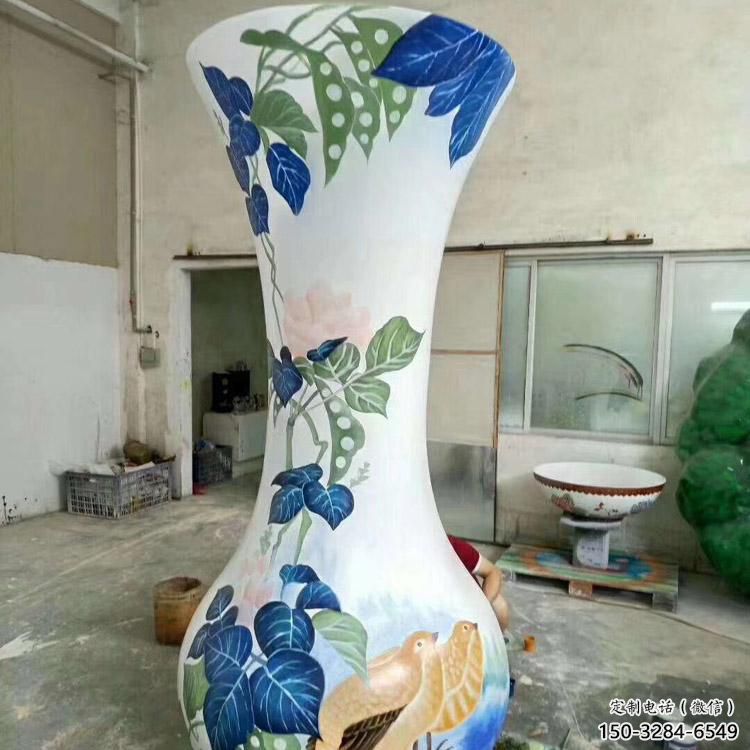 戶外花瓶雕塑 噴漆雕塑 燈光瓶子雕塑