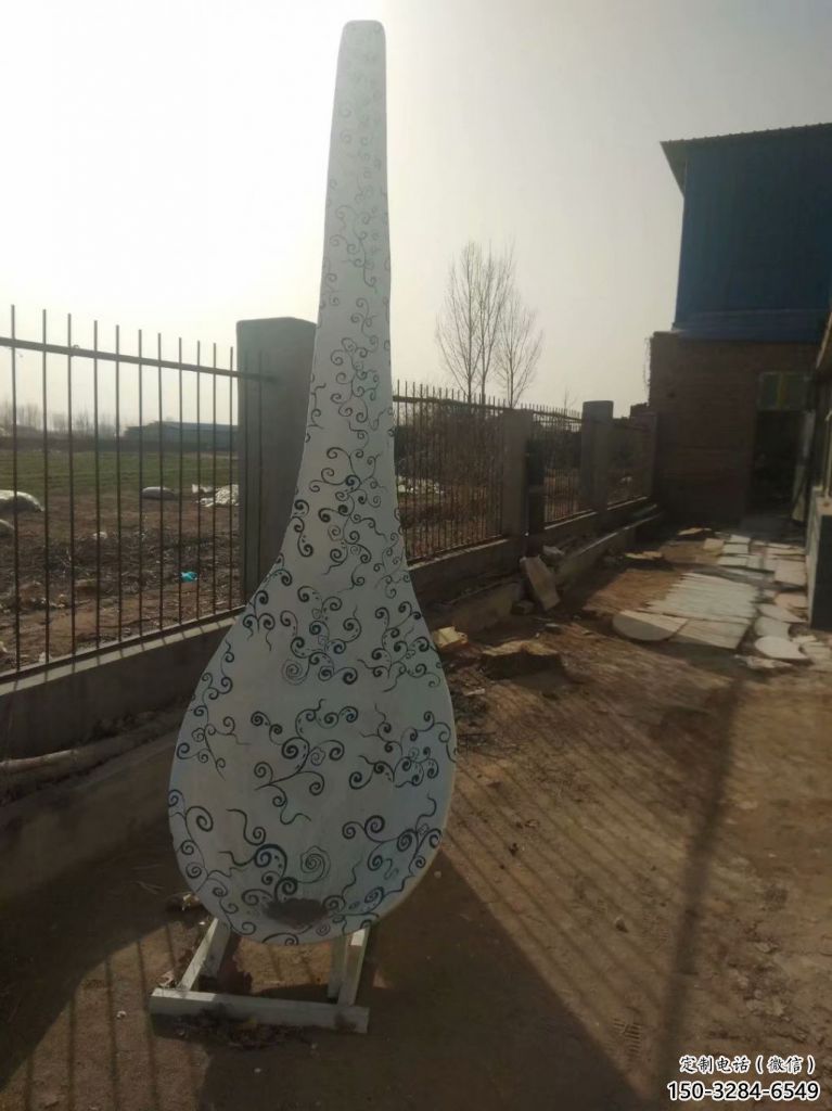 街道湯匙雕塑 現代勺子雕塑 彩繪雕塑