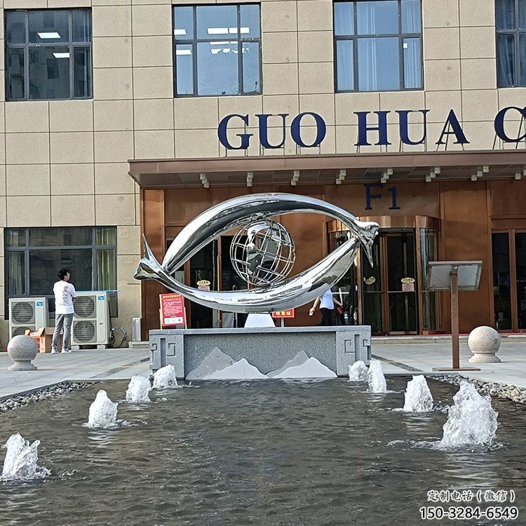 商業街眼睛雕塑 烤漆眼球雕塑 彩繪雕塑