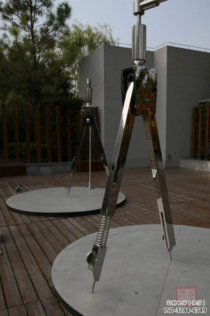 戶外圓規(guī)雕塑 噴漆景觀雕塑 燈光標識雕塑