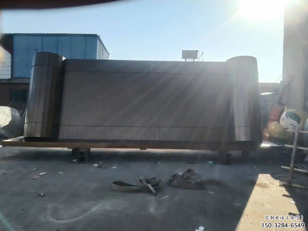 烤漆書簡雕塑 鋼管書雕塑 室內(nèi)標(biāo)識(shí)雕塑