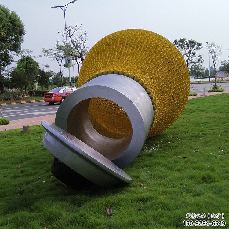 拉絲燈泡雕塑 鏤空創(chuàng)意電燈泡雕塑 別墅區(qū)電燈泡雕塑