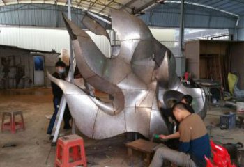 中式火把雕塑廠家 啞光星火相傳主題 游樂場篝火雕塑