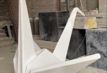 步行街千紙鶴雕塑 游樂場折紙風格 鑄造鶴鳥雕塑