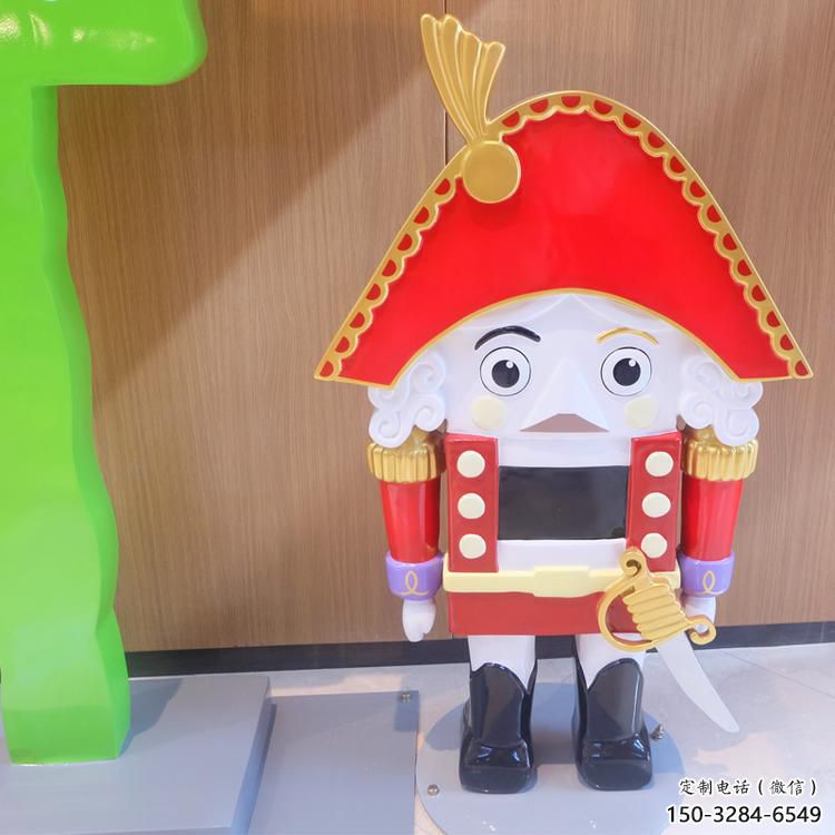 房地產撲克雕塑 現代撲克牌雕塑 幾何雕塑