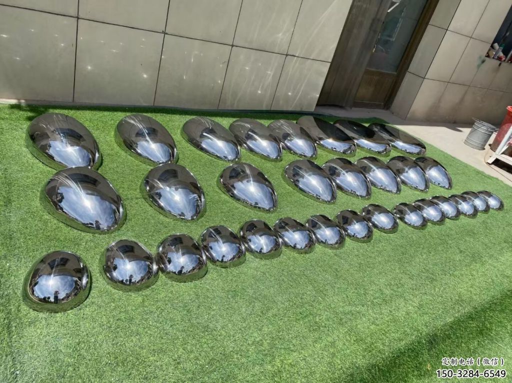 大型商場(chǎng)鵝卵石雕塑 仿真空心石雕塑 鏡面雕塑