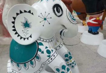 大象標識雕塑，廣場雕塑，玻璃鋼彩繪大象雕塑生產