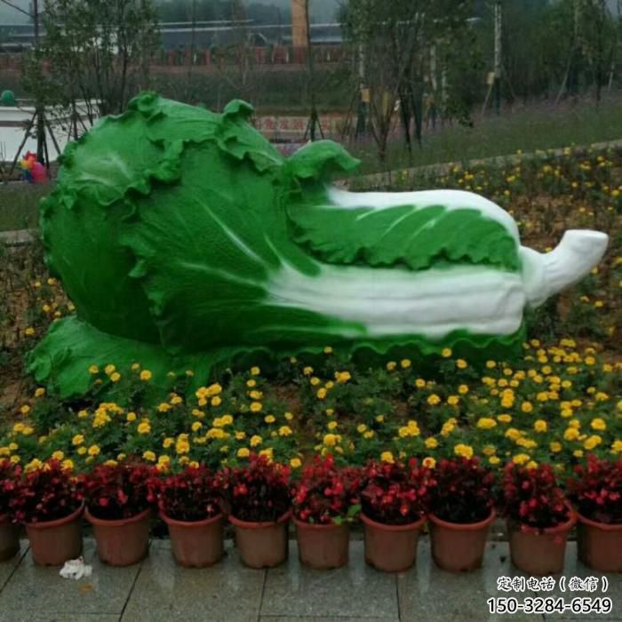 果籃雕塑選用，小區(qū)擺件，大型白菜果籃雕塑批發(fā)