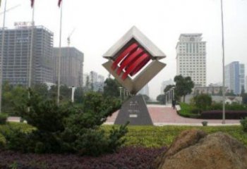 廣場中國結(jié)雕塑廠家，烤漆工藝制作，民俗文化標識