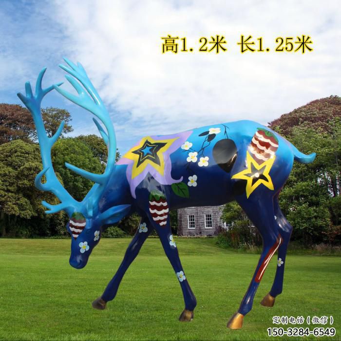 吃草鹿彩繪雕塑，多彩藝術，小鹿雕塑展品