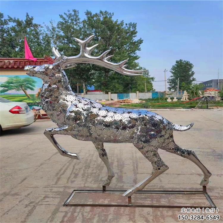 梅花鹿雕塑定做，城區(qū)小品，景觀鏤空梅花鹿雕塑定價(jià)