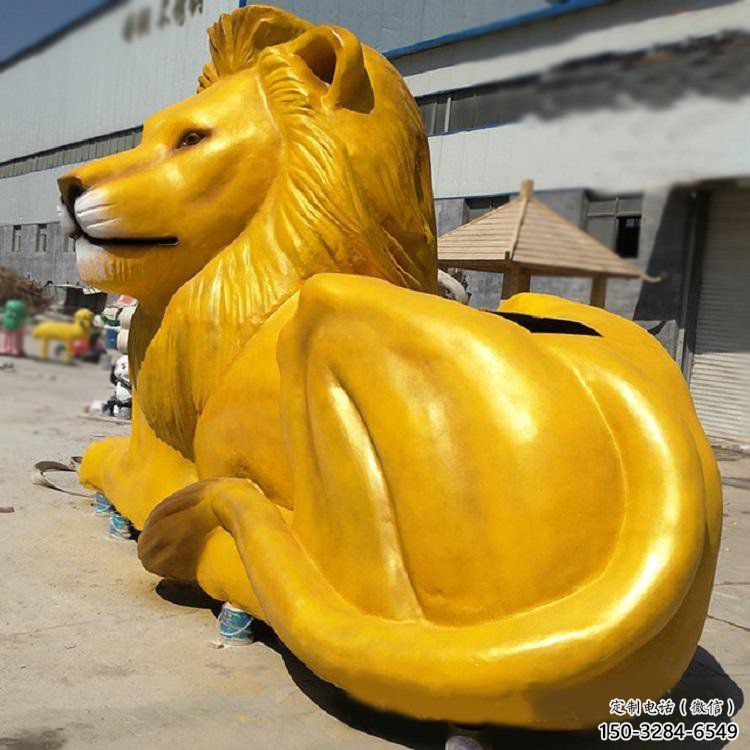臥式玻璃鋼彩繪獅子雕塑，動物仿真效果