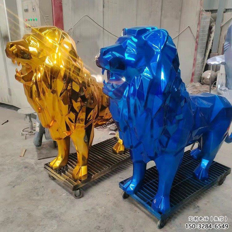 景觀獅子雕塑供應(yīng)，花園小品，酒店不銹鋼獅子雕塑展品