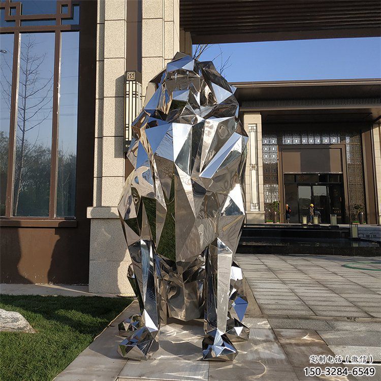 現(xiàn)代獅子雕塑承接，歐式風(fēng)格，廣場(chǎng)不銹鋼獅子雕塑精選