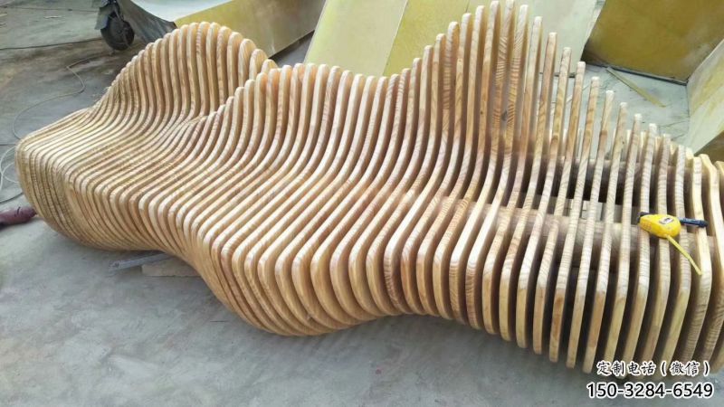 售樓部坐凳雕塑，噴砂雕塑，烤漆題材