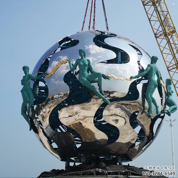 地球雕塑供應，花園小品，鏡面地球天使雕塑廠家